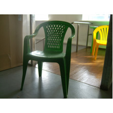 Кресло пластиковое Селена зеленое